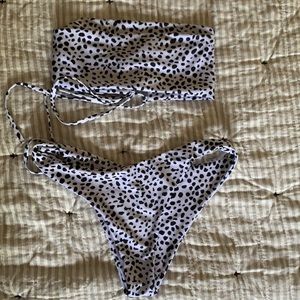 ZAFUL Dalmatian swim suit size large
